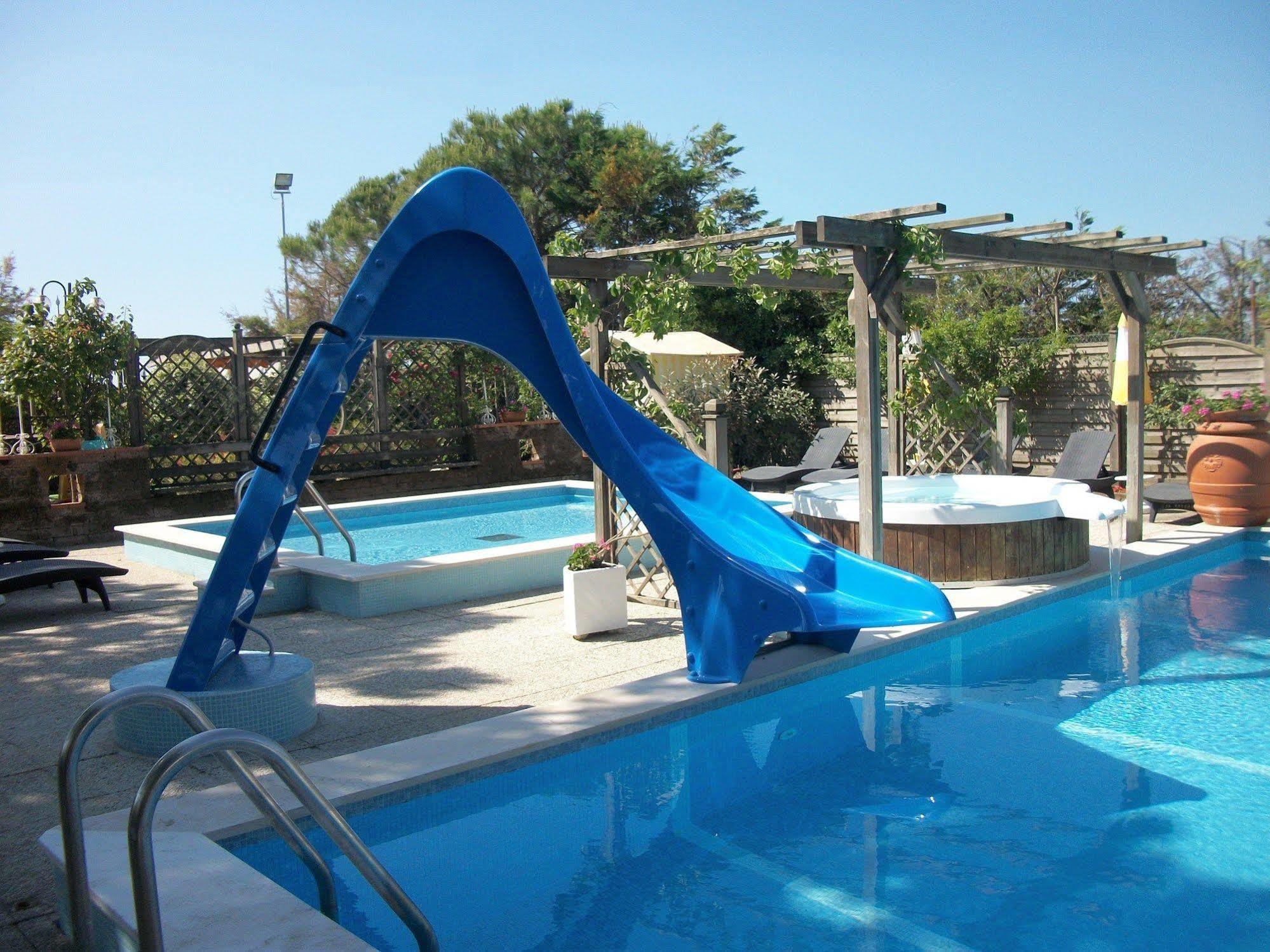 Vina Del Mar Pineta Hotel 4*