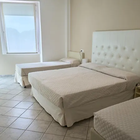 Hotel Vina Del Mar Pineta 4*